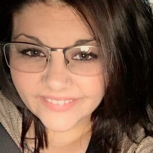 Meet your Posher, Abbey